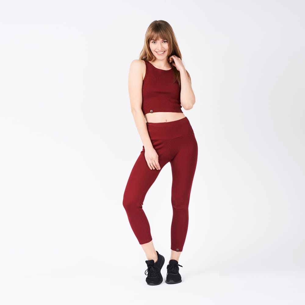4745