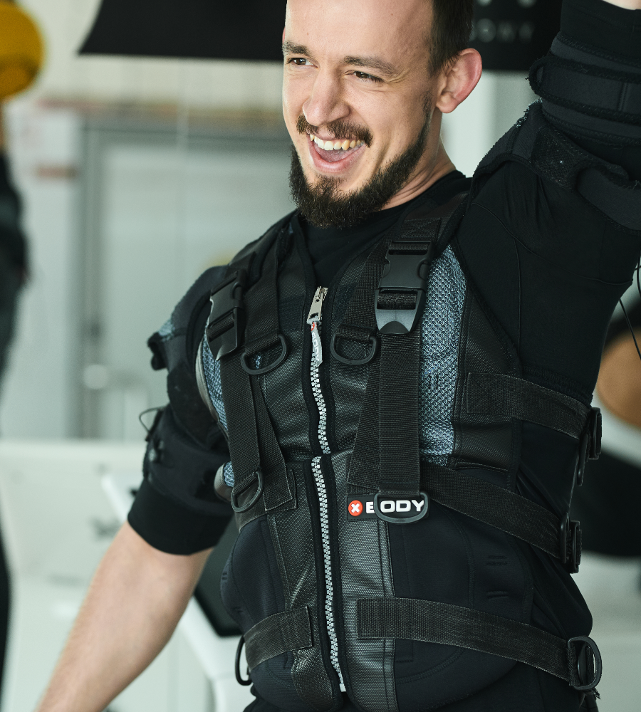 strój EMS